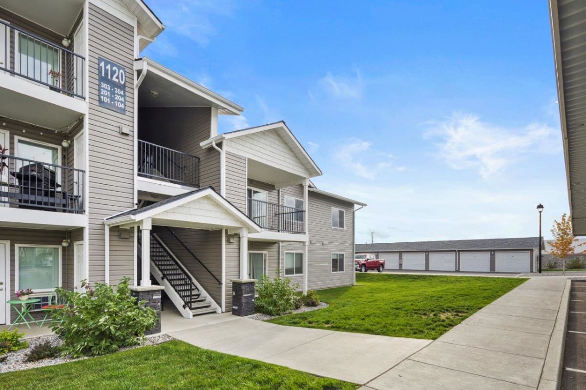 Photos and Video of Woodland Meadows in Post Falls, ID